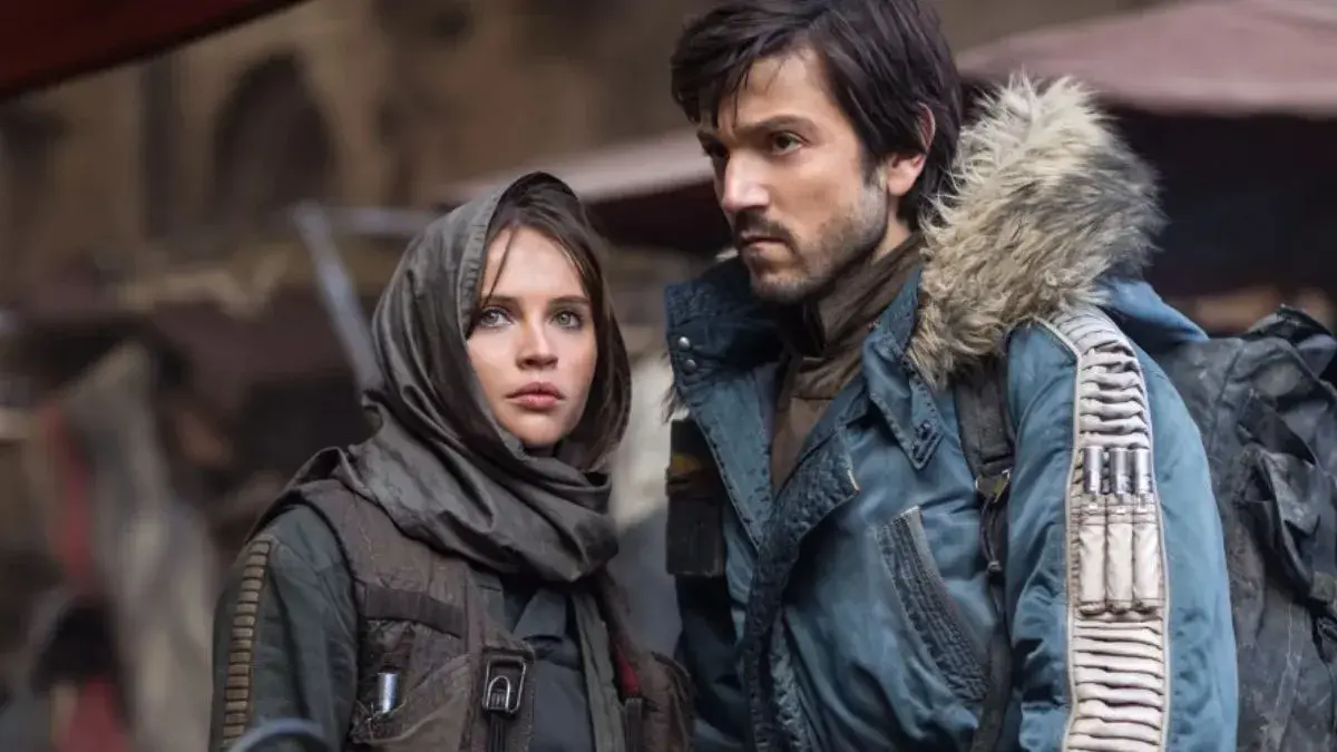 Felicity Jones sobre um possível retorno como Jyn Erso em Rogue One: Atores de Star Wars podem retornar?