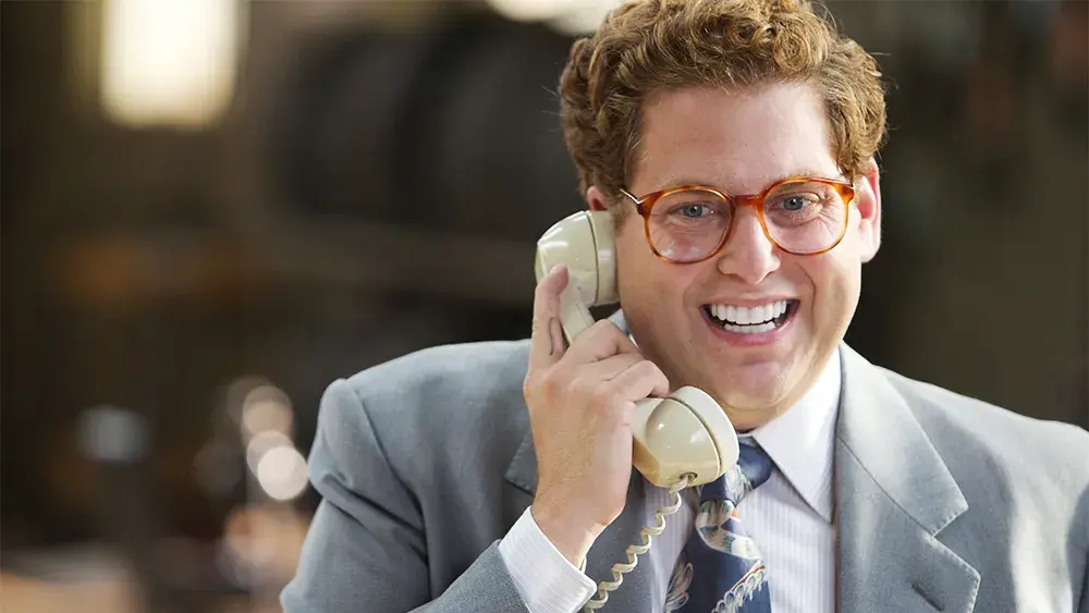 Jonah Hill em Negociações para Dirigir e Estrelar Novo Filme da Warner Bros